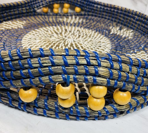 Vintage Handwoven Blue And White Basket/tray 18”x3” - Picture 5 of 5