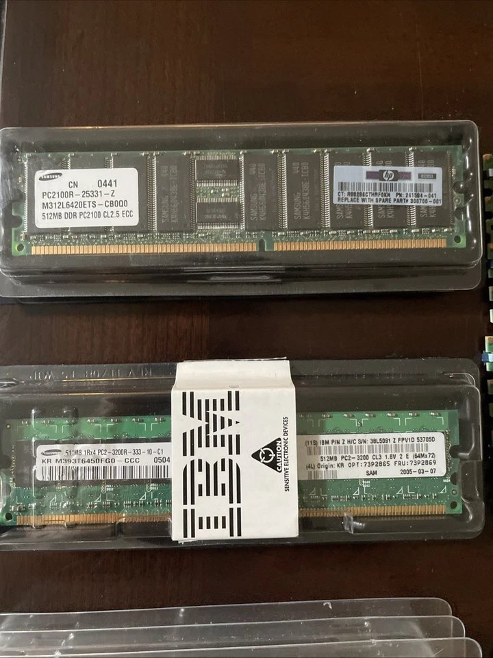 Lot of 40 Pieces Desktop And Server RAM Memory Modules Mixed - 3 Pounds - Image 3 of 4