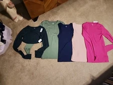 Gap Women's Mixed Lot of 5 Various Styles And Colors Size Small 