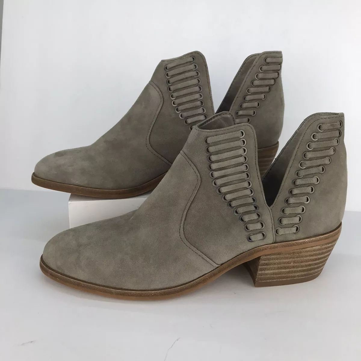 Vince Camuto Women s Pevista Taupe Suede Leather Ankle Boots Bootie Size US 5