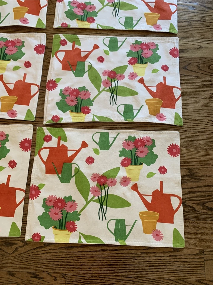 Set of 8 TAG Tone Cloth Placemats Watering Can Garden Flowers Pots Garden - Image 3 of 4