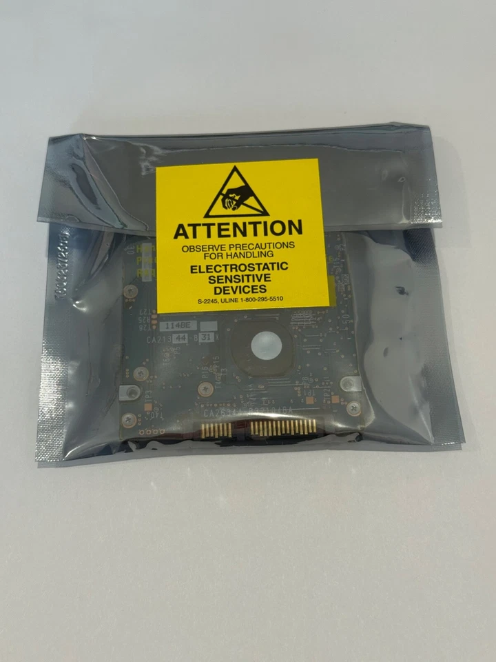 New!!! Fujitsu MHY2250BH 250GB SATA Hard Drive P/N: CA06889-B35900SN - Image 2 of 2