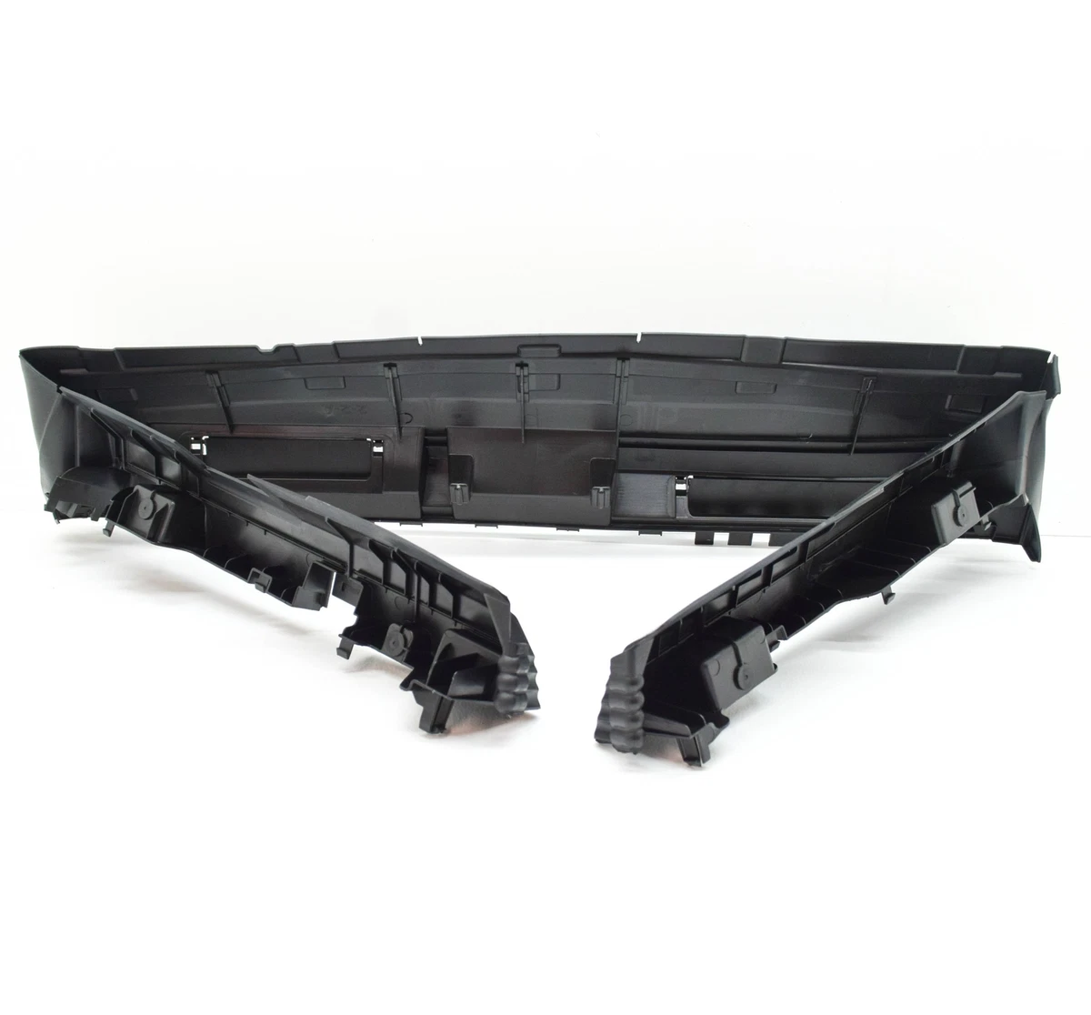 NEW MERCEDES-BENZ GLA H247 RADIATOR AIR DUCT SEGMENT A2475051200 