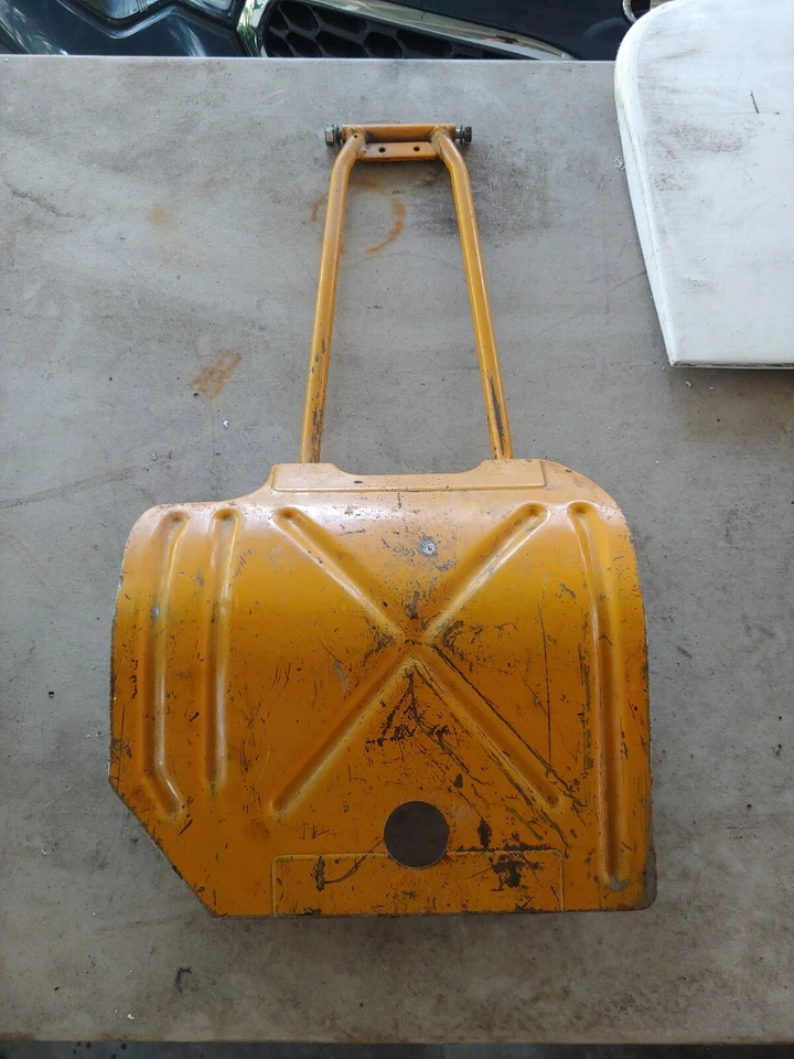 Suzuki Tc120 Tc 120 Trailcat Trail Cat Bash 1970 placa de deslizamiento OEM amarillo difícil de encontrar Foto 2 de 4