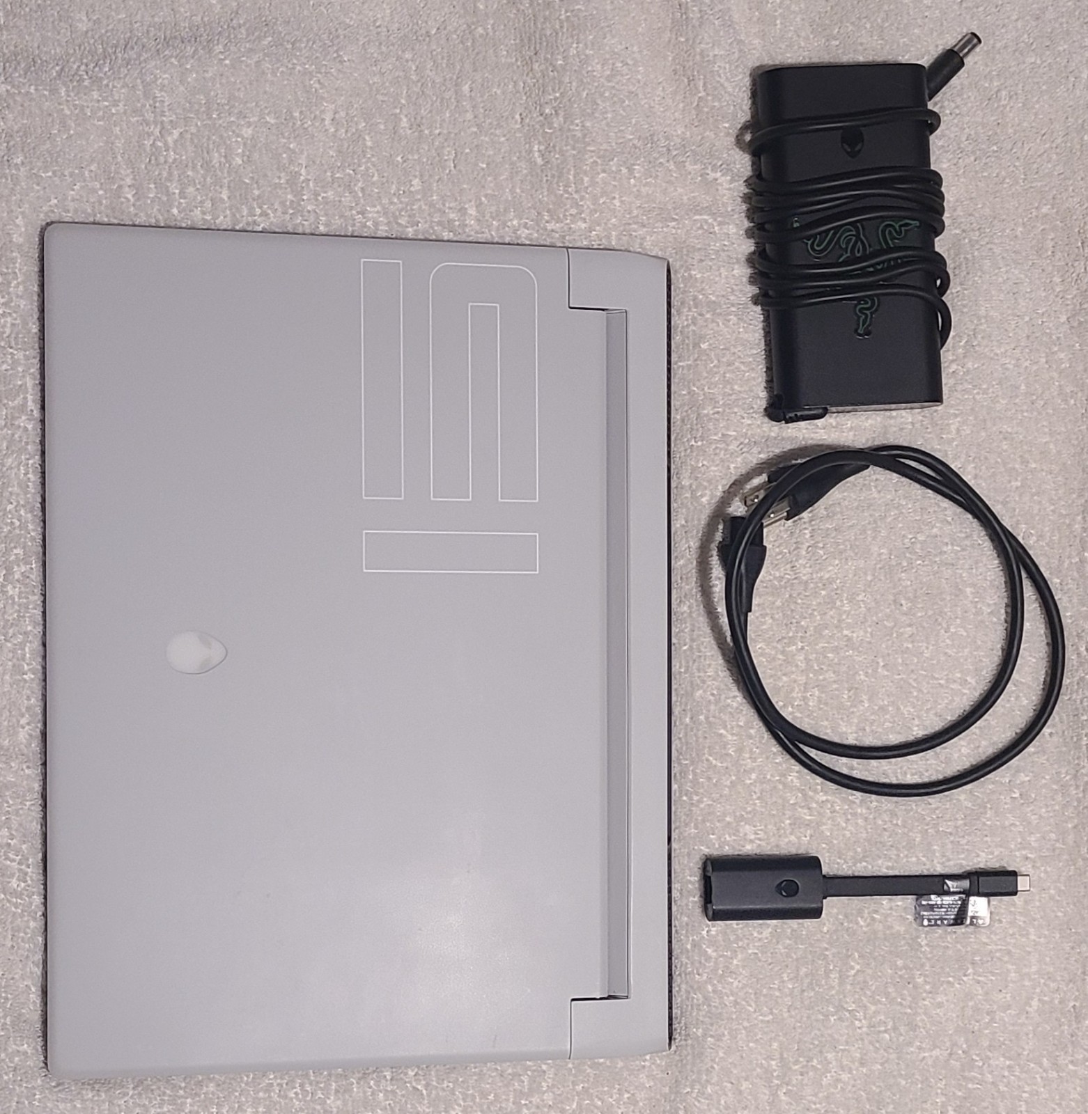 Alienware x15 R1 Lunar Laptop - Windows 11, Intel i7, NVIDIA RTX 3060, 1TB SSD