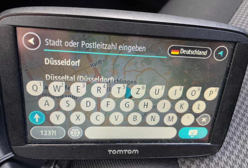 TomTom Start 25M GPS Navigationsgerät Auto KFZ 13cm/ 5 Zoll Touchscreen Europa - Bild 2 von 4
