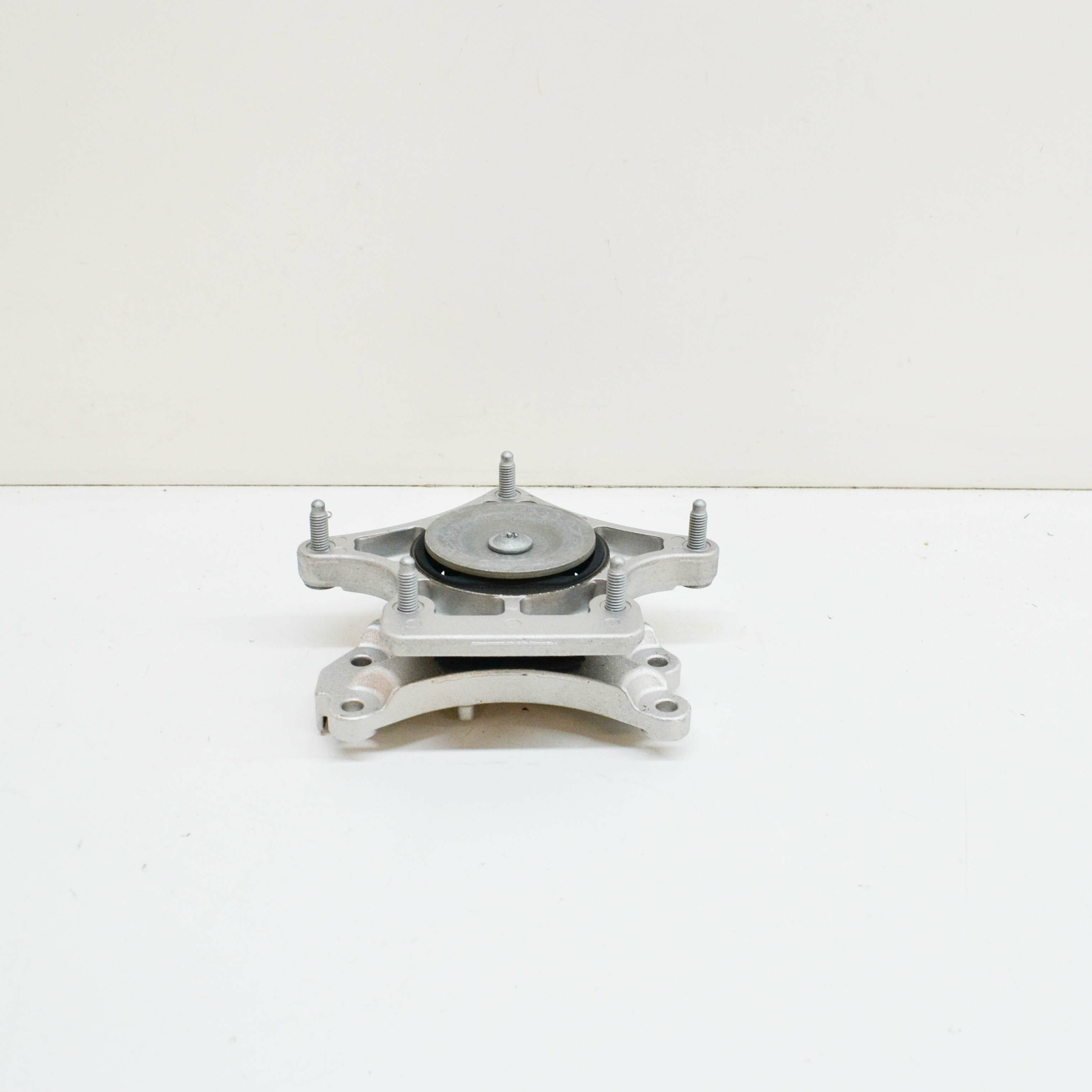 OEM Mercedes-Benz E-class W212 Transmission Mount A2042400618 3.5 