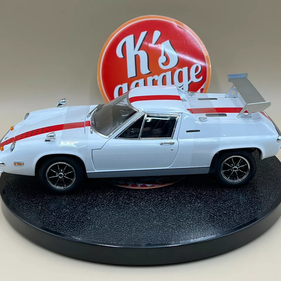 Kyosho 1/18 The Circuit Wolf Lotus Europa Special White Museum 08152CWM - Image 2 of 4