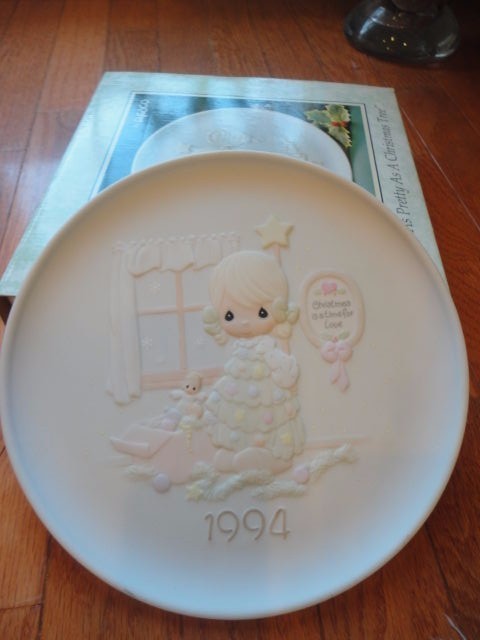 Precious Moments You're As Pretty As A Christmas Tree 1994 530409 MIB