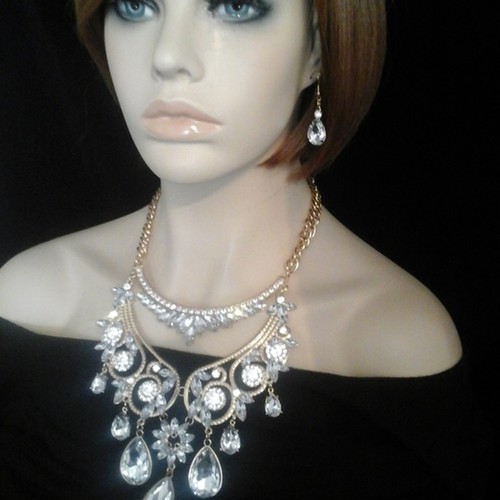 Elegant Chunky Rhinestone Bridal Prom Evening Statement Necklace Set NEW - Picture 2 of 3
