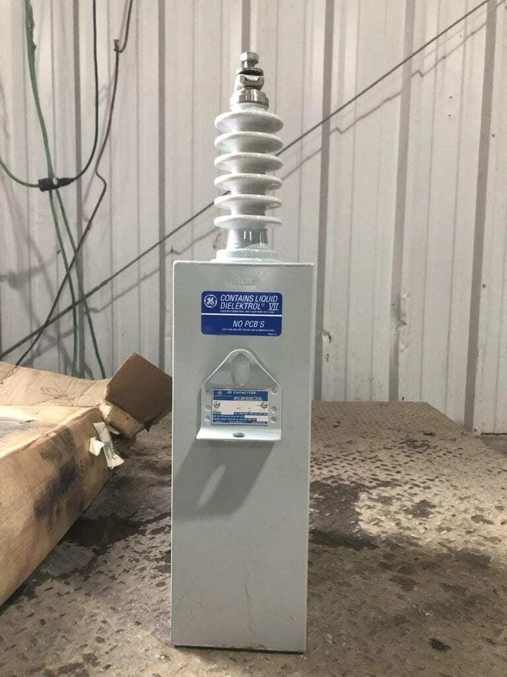 Condensador GE DIELEKTOL VII 59L129WC48 300KVAR 8320V 95kV 1PH - NUEVO EN CAJA Foto 2 de 4