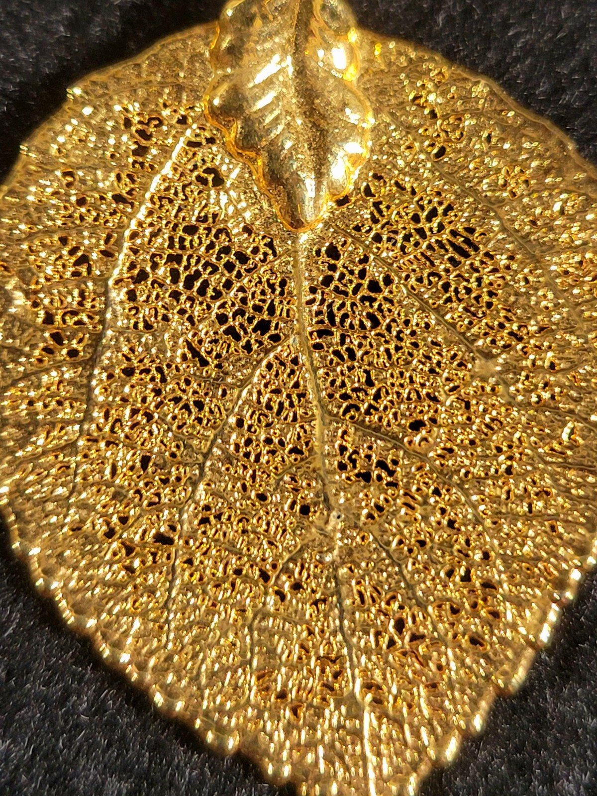 Vintage~Gold Dipped Leaf Pendant - image 3