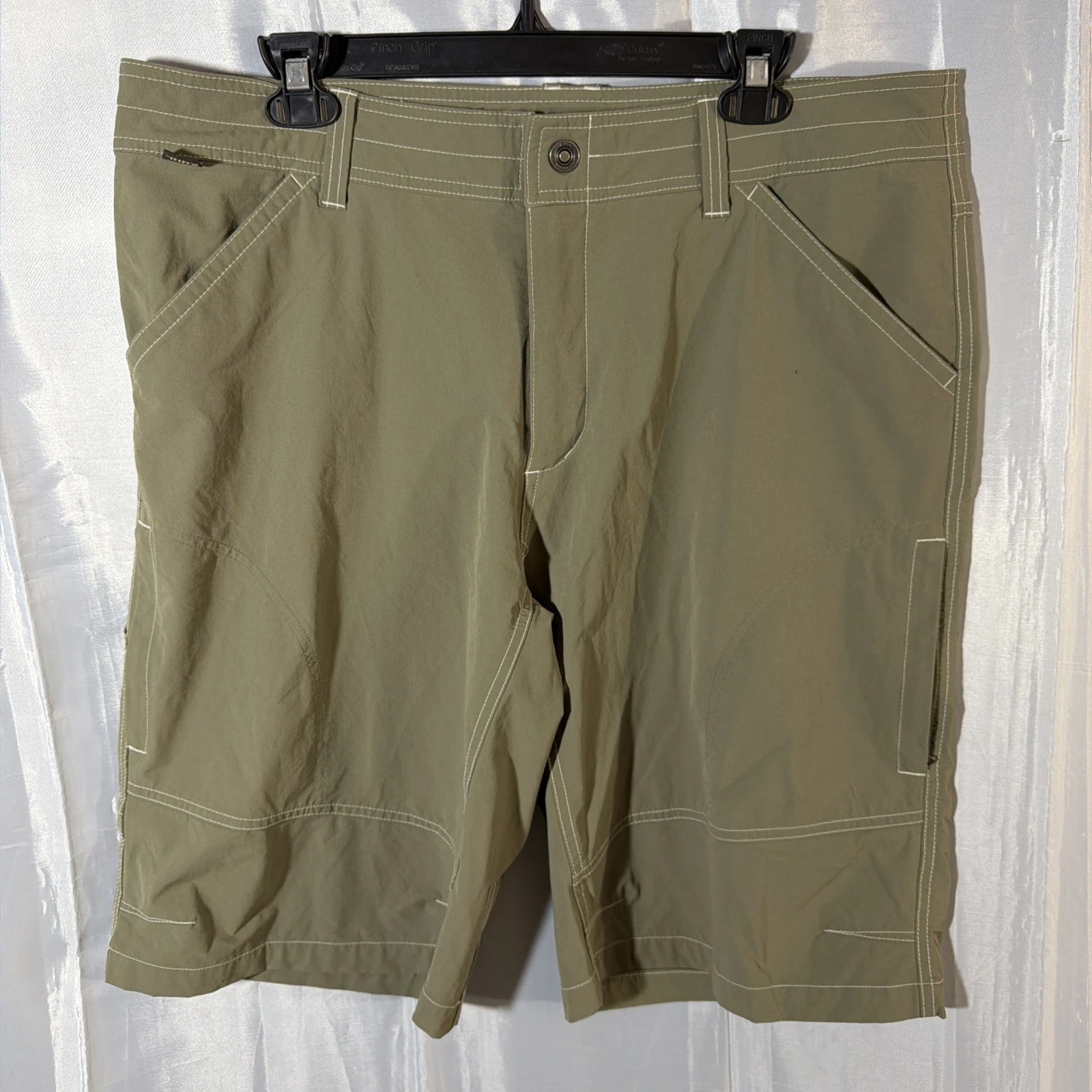 Kuhl Renegade 5121 Olive Green Nylon Stretch Long Shorts Outdoor Size 38 Hiking
Opens in a new windo