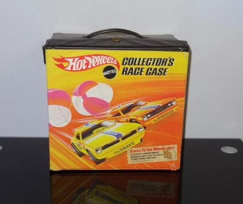 Vintage 1969 Hot Wheels Redline Collector's Race Case Holds 72 Cars no 4978