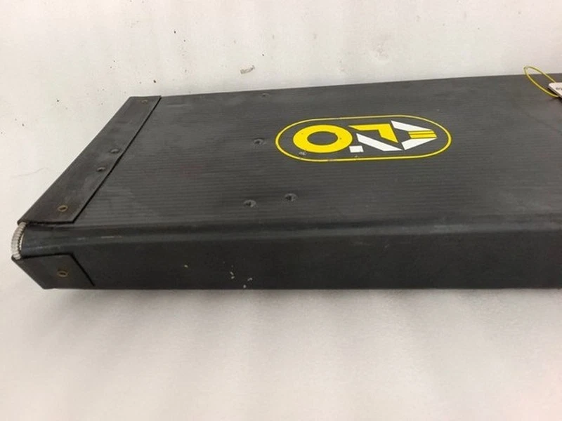 KINO FLO LIGHtTING SYSTEM FIX - 4804 / FIX - 2404 SERIES  4-BANK LIGHT - Image 2 of 4