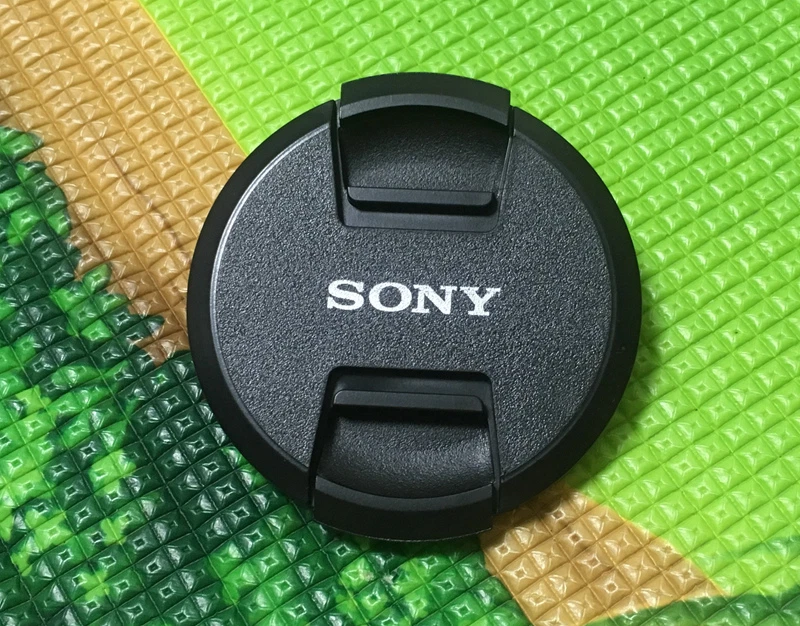 Second Generation Sony Snap On Lens Cap 77mm Cover for SONY E-MOUNT NEX Lens - Image 2 of 3