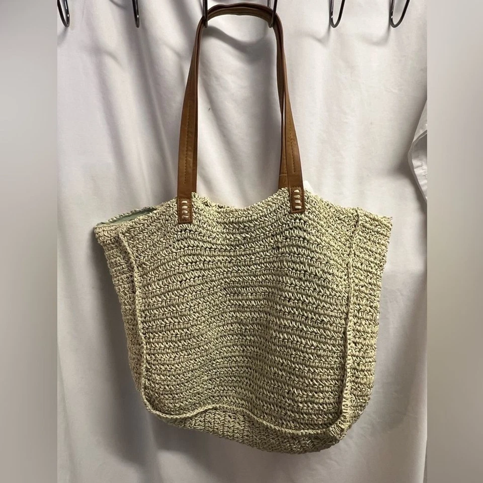 NWT Large Straw Bag, Tote, Purse - Image 3 of 4