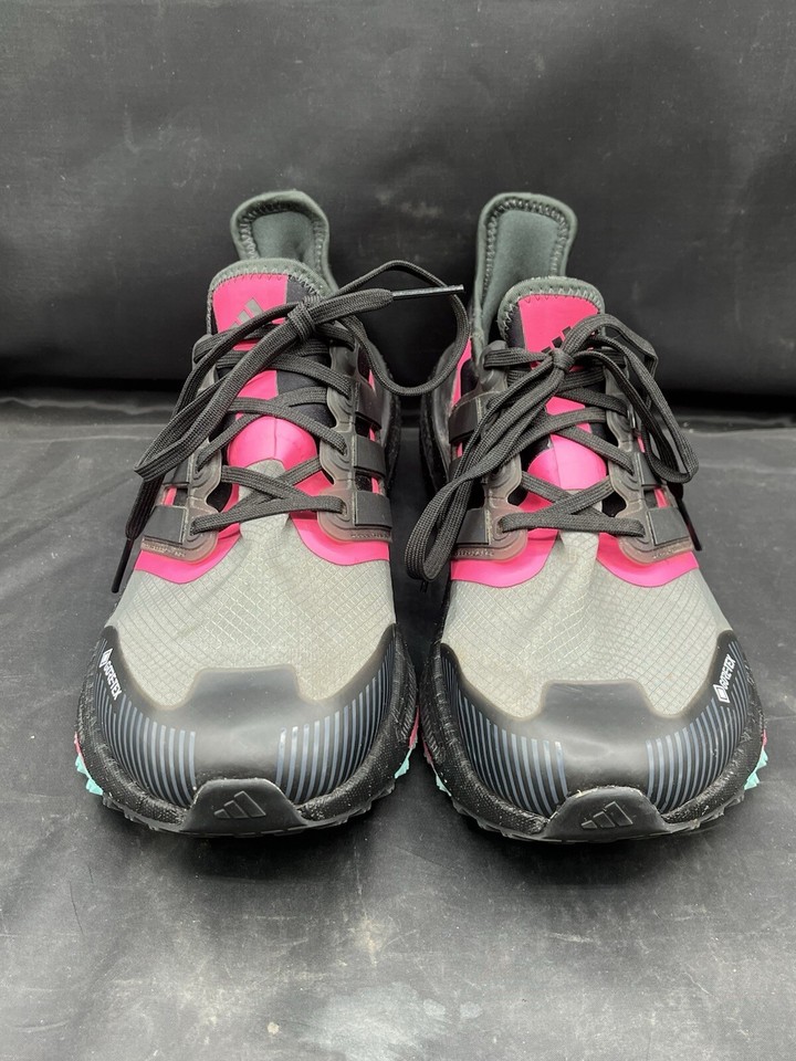 Adidas Ultraboost Light GoreTex Running Shoes Black Pink HP6403 Womens