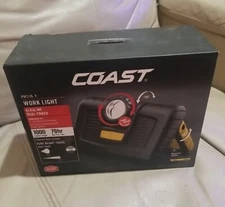 Coast - PM310-Y LED Work Light - 1000 Lumens Bright - Max Run Time 79 hr - NEW