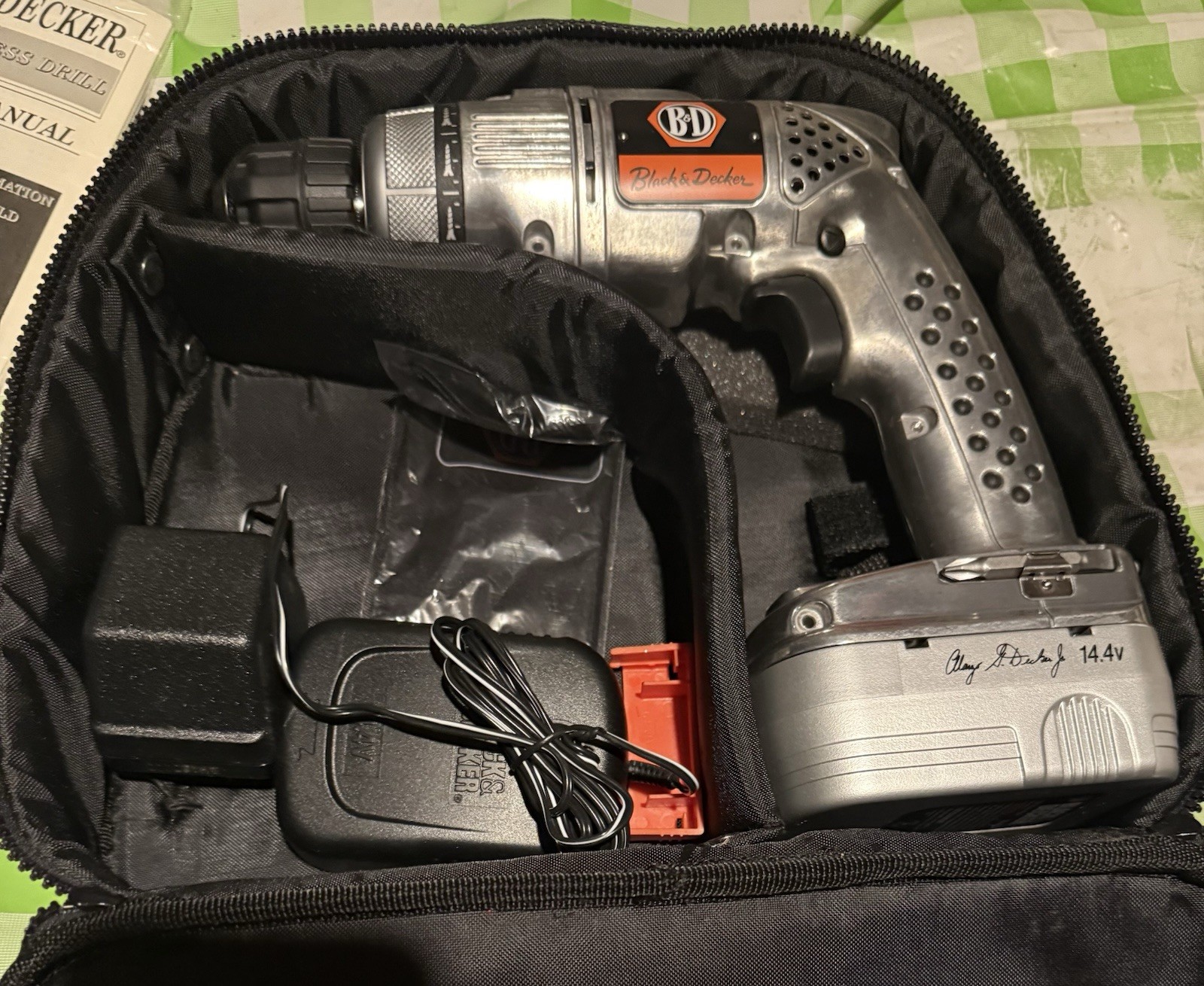 Brand New Old Stock Black & Decker RD1440 85th Anniversary 14.4V Cordless Drill