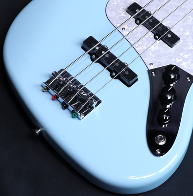 Fender Made in Japan FSR Hybrid II Electric Jazz Bass Daphne Blue