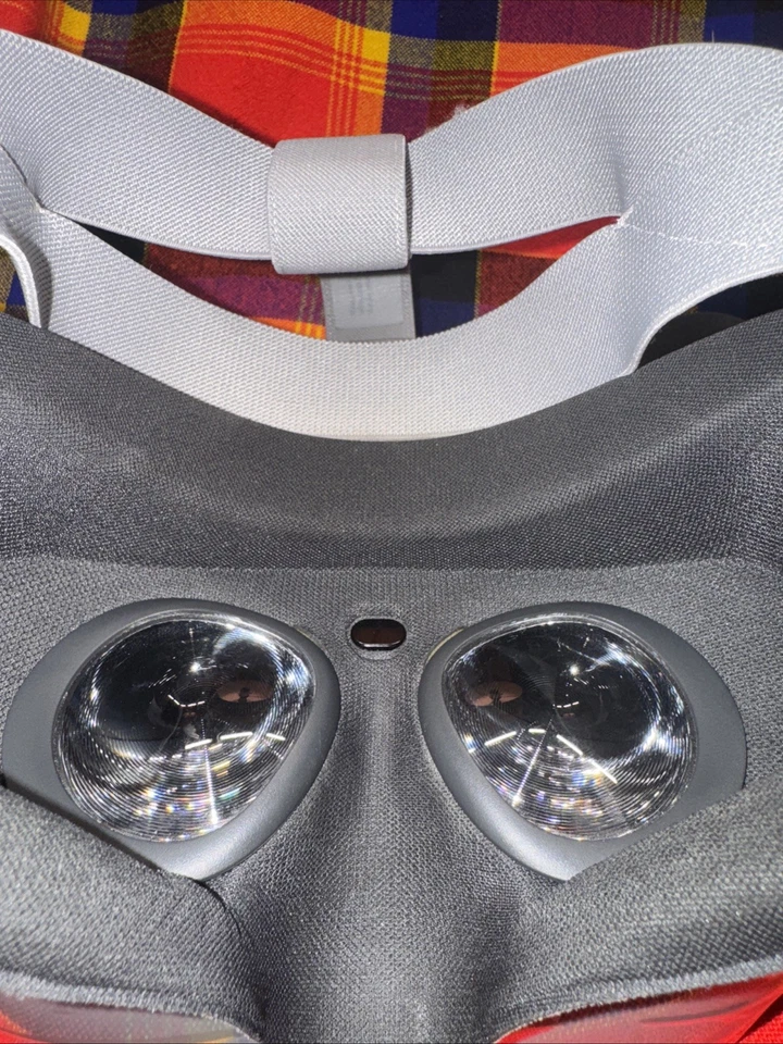 Fone de Ouvido de Realidade Virtual Oculus Go 64GB, Independente, Acessório de Videogame VR - Imagem 4 de 4