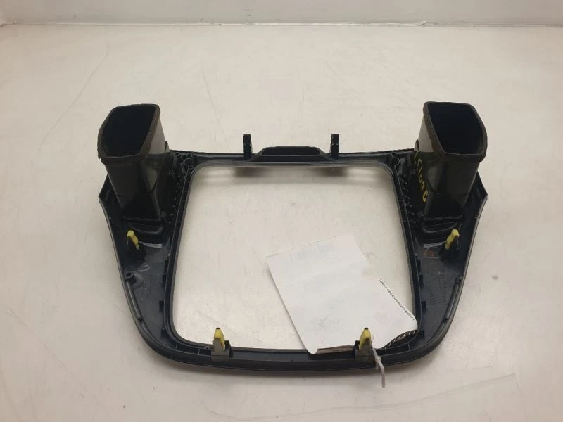 Toyota Highlander Limited 2007 tablero radio bisel montaje Foto 3 de 4