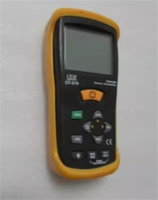 1pc  used   CEM DT-619