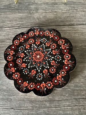 Turkish Iznik Scalloped Ceramic Art Tile Trivet 7''