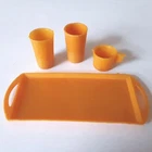 Vintage 1972 UNITED AIRLINES BARBIE Doll FRIEND SHIP Jet Airplane 8639 Cups Tray