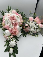 Teardrop Bridal Bouquet With Four Matching Bridesmaids Bouquets