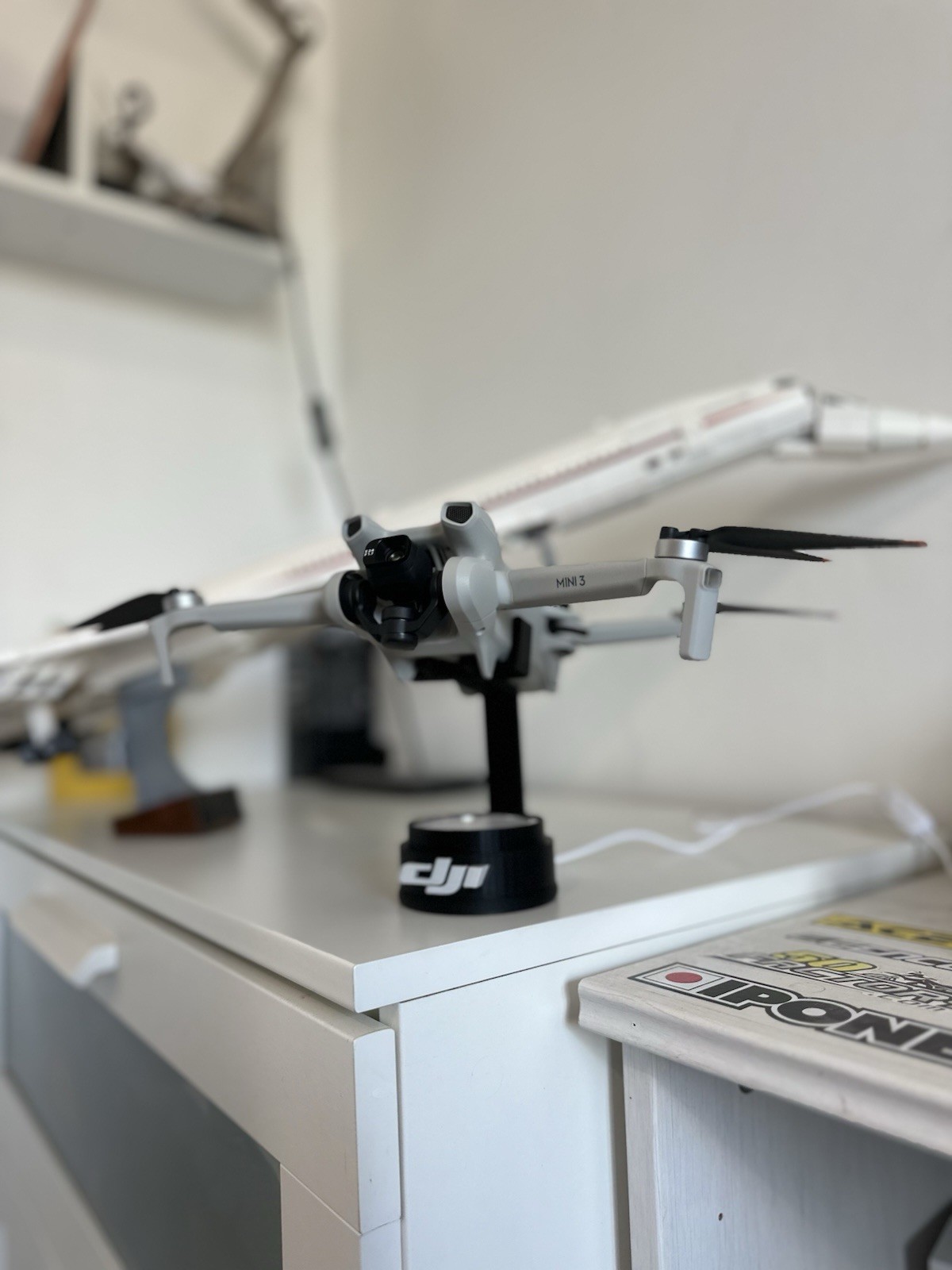 Support DJI Mini stable avec fente de recharge rapide intégrée