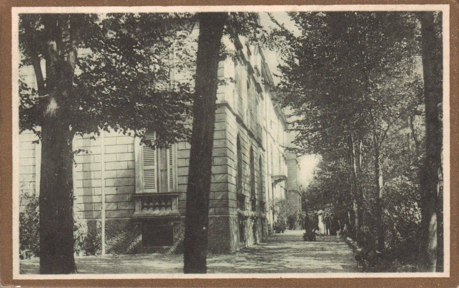 Pavia Salice Terme Grand Hotel visto di fianco F. piccolo spedita