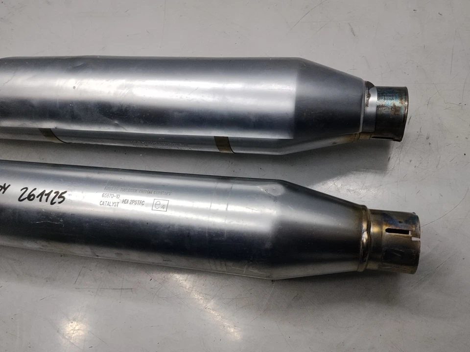 65870-10 Scarichi Harley Davidson Softail Fat Boy Lo FLSTFB ANV 2010 2016 2017 - Immagine 3 di 4