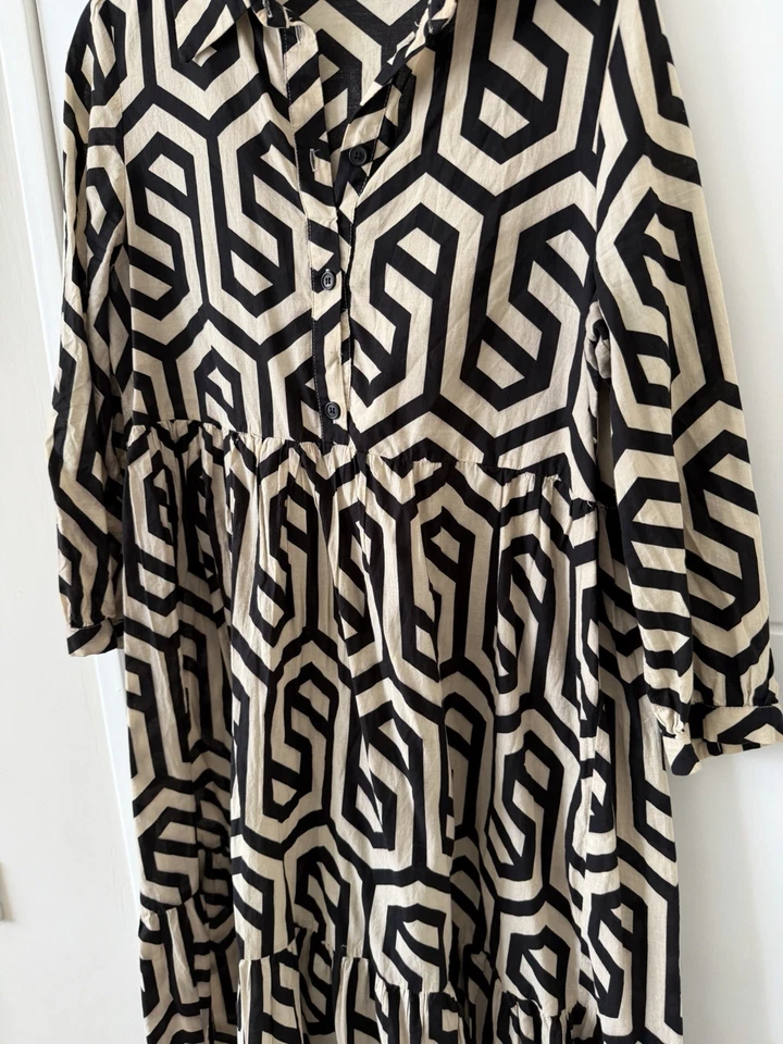 Zara Geometric Print Midi Maxi Shirt Dress Beige Black Size M - Image 3 of 4