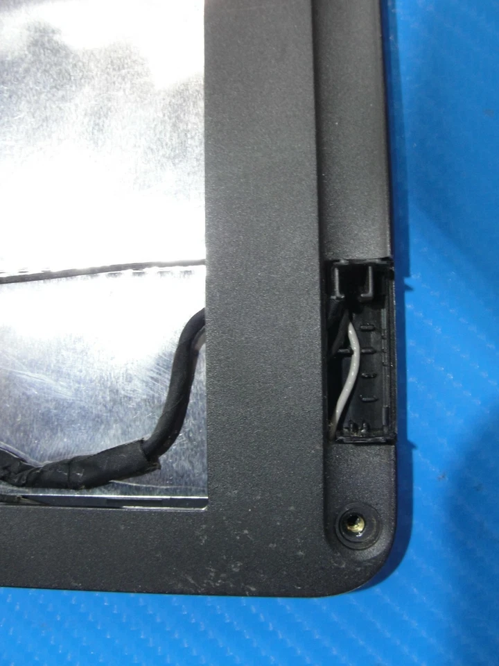 Cubierta Trasera LCD HP Compaq Presario CQ56-115DX 15.6" con Bisel Frontal DZC3AAXLTP903 Foto 4 de 4