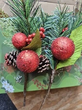 DR.DUDU Christmas 6 Pack 12'' Elegant Faux Picks Evergreen Sprigs + Gold & Silve