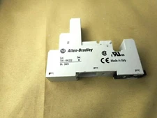 Allen Bradley 700-HN222 socket (NIB)