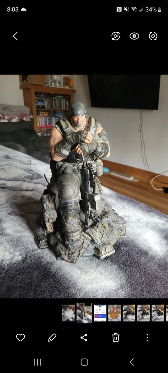 Preços baixos em Gears of War Marcus Estátua | eBay