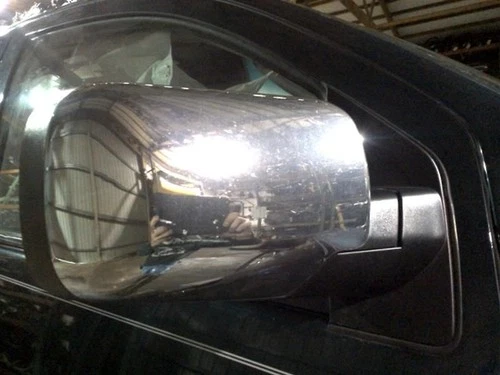 Passenger Side View Mirror Without Power Folding Fits 04-15 ARMADA 288081