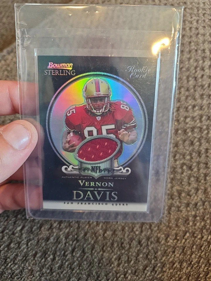 2006 Bowman Sterling Vernon Davis Rookie Patch Black 3/25.. San Francisco 49ers - Image 2 of 3