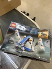 LEGO Star Wars 332nd Ahsoka’s Clone Trooper Battle Pack Box Damaged Still Sealed
