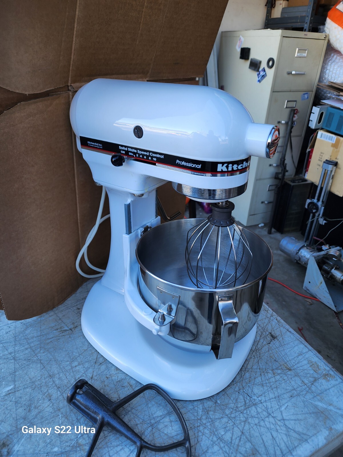 KitchenAid Professional Mixer KSM50PWH 5 qt Lift Stand Mixer 350 Watts