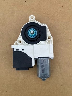 Volkswagen CC 3C8959704DVW3 - Right Rear Power Window Motor and Door Module