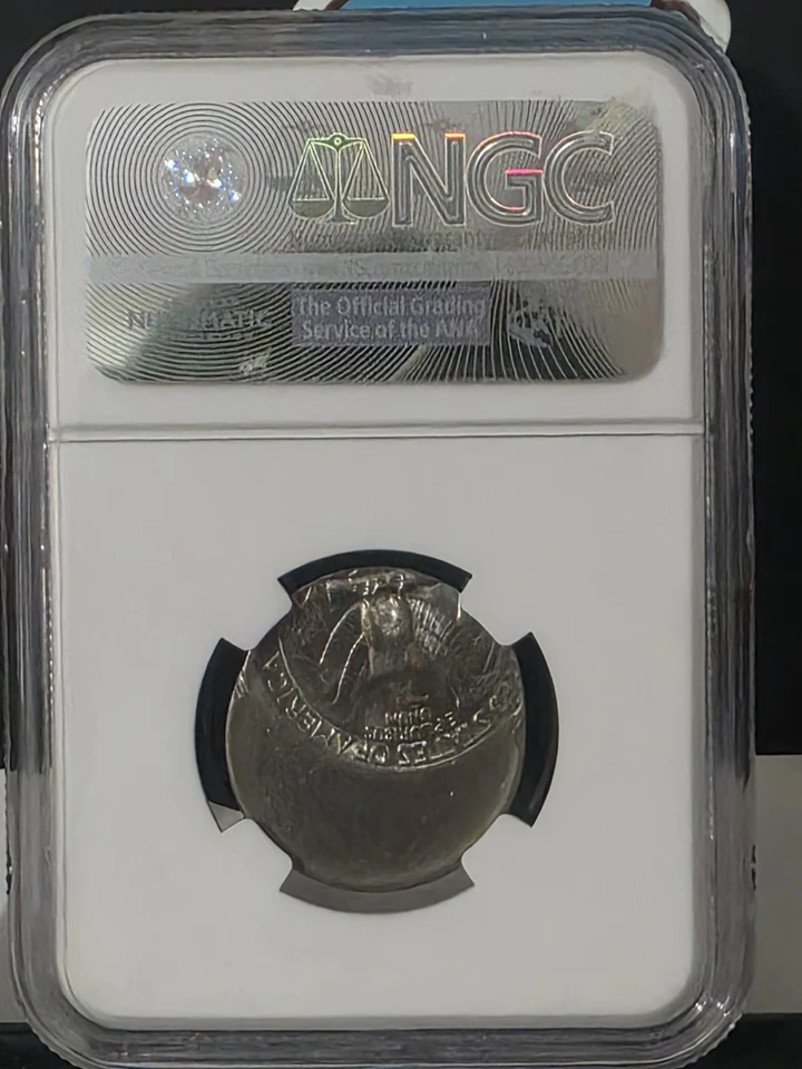 1983 Mint Error MS 62 Quater - Image 2 of 2