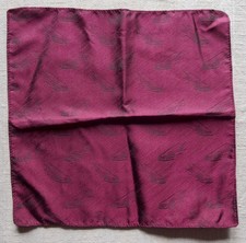 Sehr sch&ouml;nes changierendes Einstecktuch mit Auto-Dekor Coup&eacute; ca 23 x 24cm