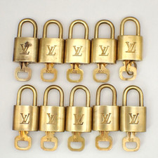 LOUIS VUITTON LV 10 Set Padlock Key Bag Charm Cadena Gold Plated France 39YF802