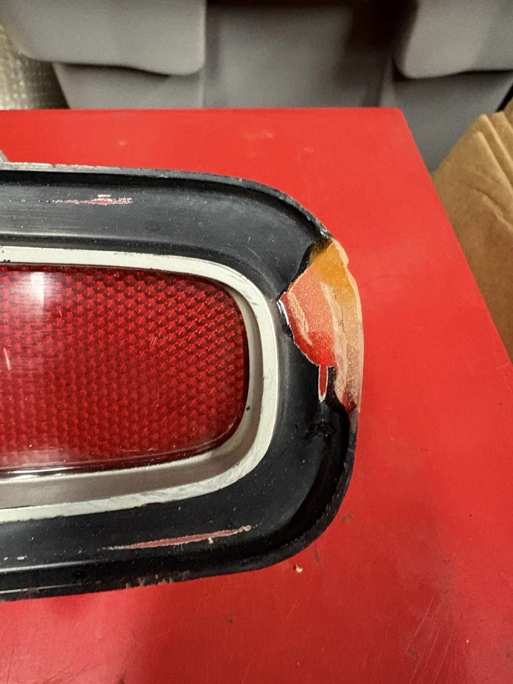 1970 Dodge Coronet R/T RT 500 Used Left & Right Tail Lights Bases Original Mopar - Image 4 of 4