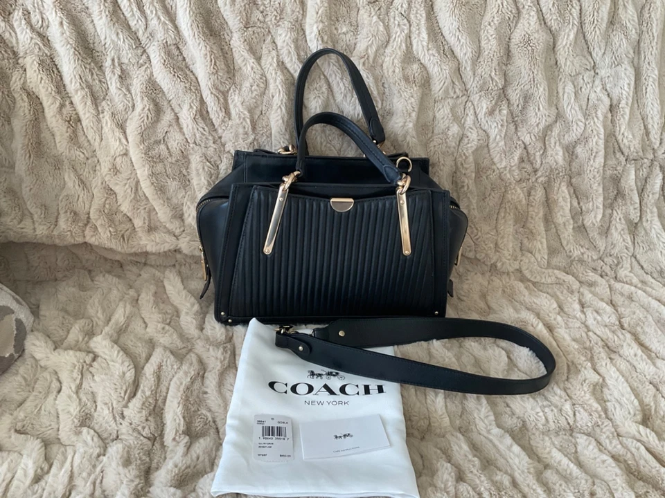 COACH Dreamer in Quilted Nappa Leather with Rivets - Gold/Black  #38541 EUC - Image 2 of 4