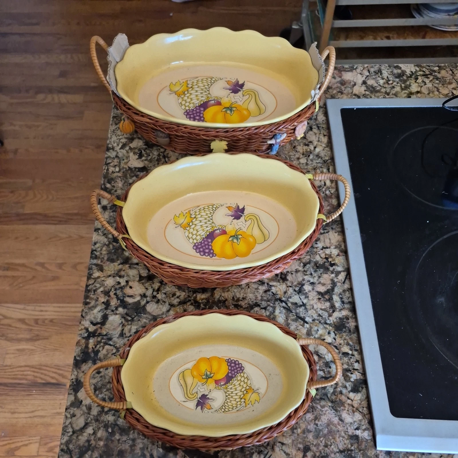Vintage Spinnaker Nesting Baking Dishes with Basket Holders Set of 3 Autumn